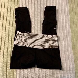 Lululemon crop workout pants
